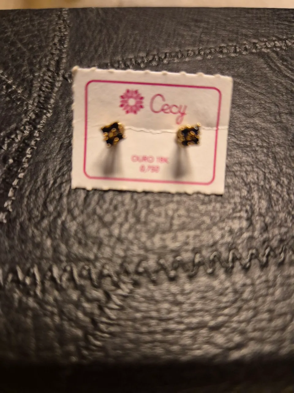 Brincos Ouro 18k 750 com safiras azuis