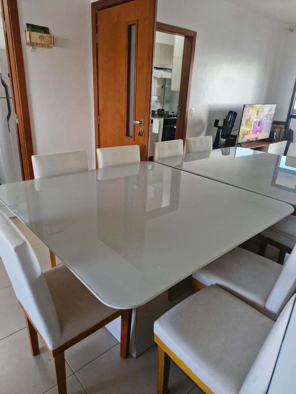 Mesa jantar em bom estado