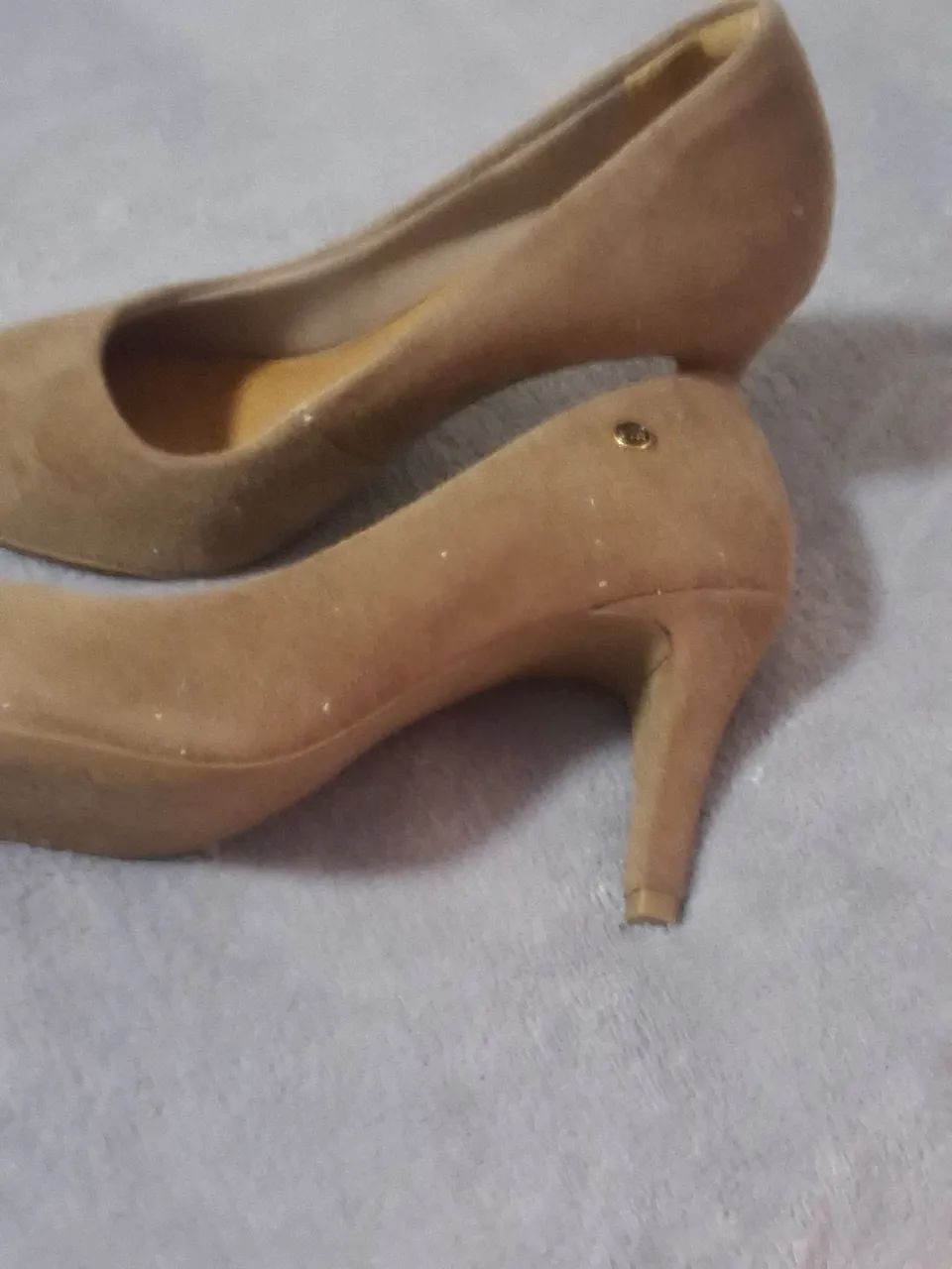 Sapatos scarpin bege - Foto 2