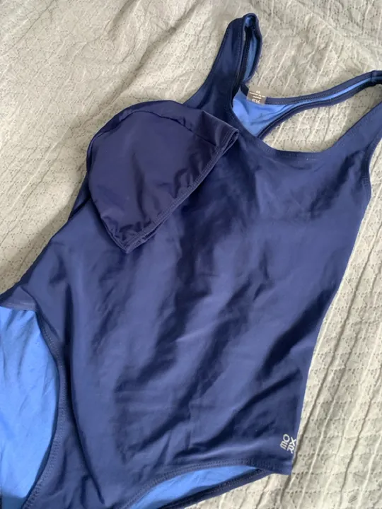 Maiô de Natação Feminino e toca OXER Azul