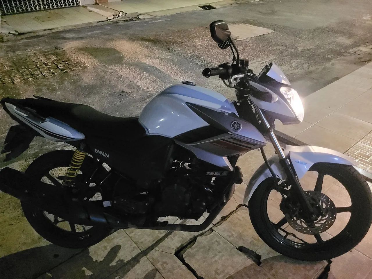 FAZER 150, MOTO EM ESTADO DE NOVA