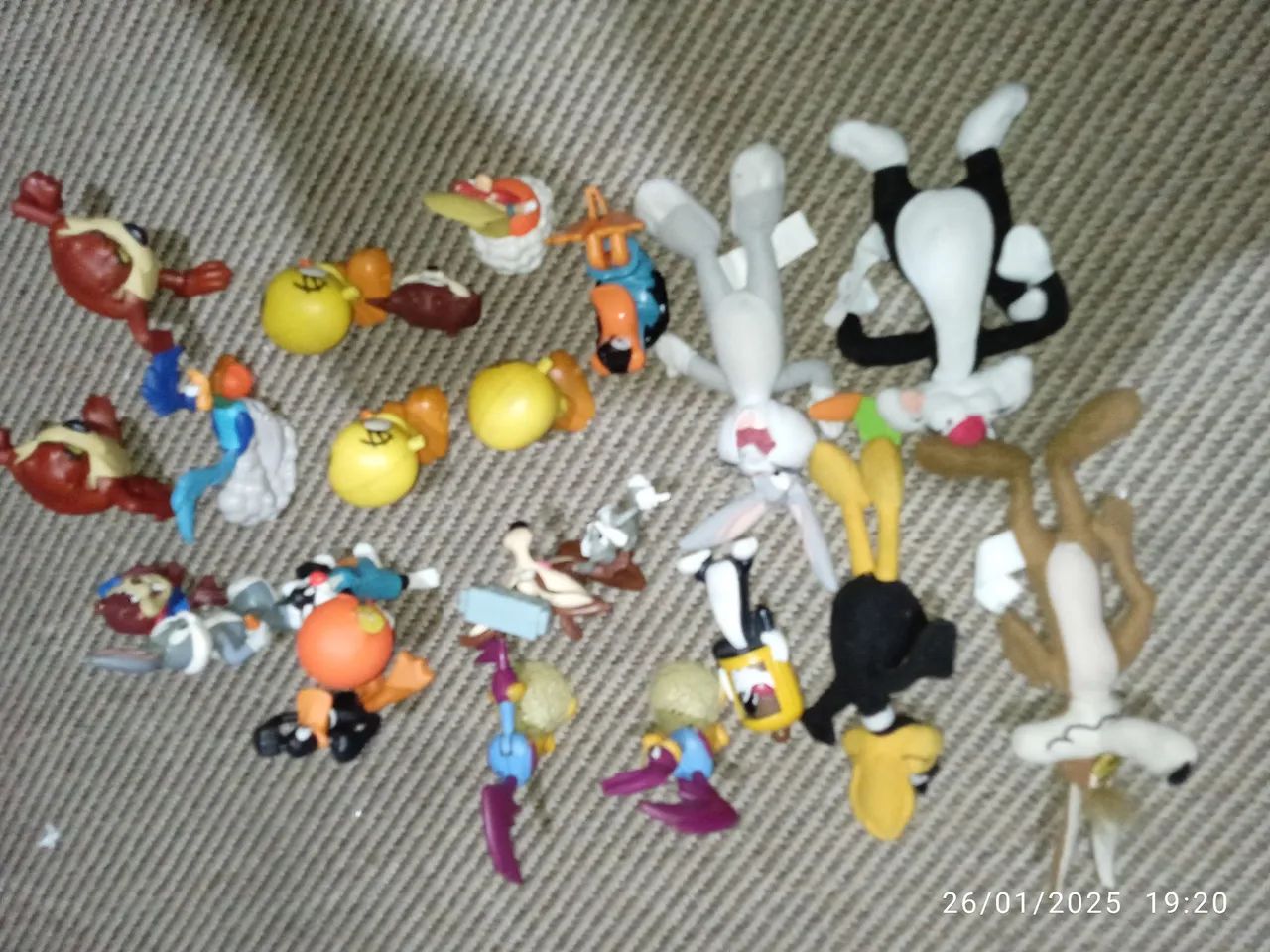 Personagens Looney Tunes- kit com 22 peças  - Foto 4