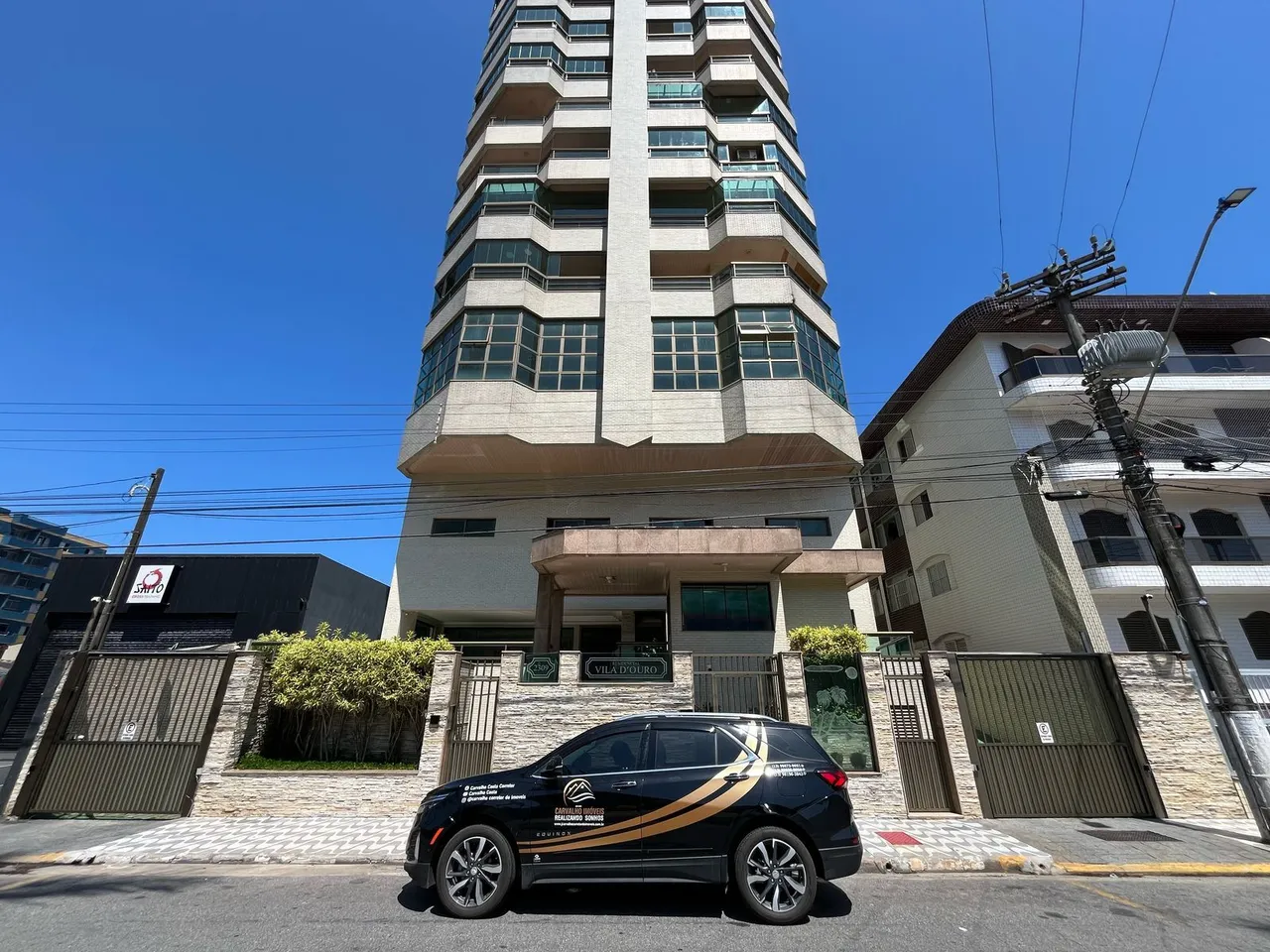 APARTAMENTO NO CENTRO DE MONGAGUÁ COM VARANDA GOURMET E VISTA PARA O MAR!!