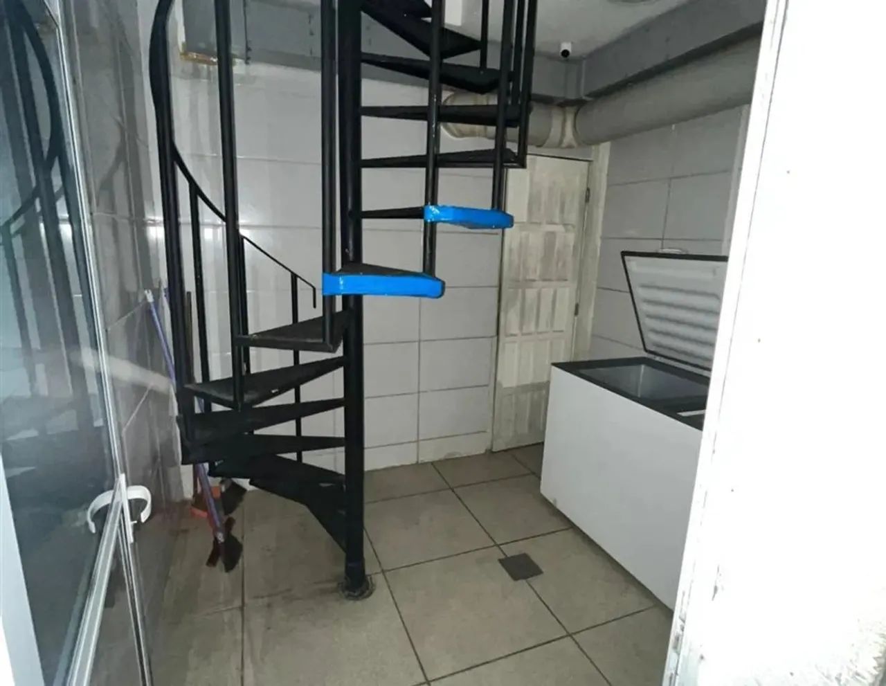 Centro comercial para venda com 80 metros quadrados em Campo Grande - Rio de Janeiro - RJ - Foto 4