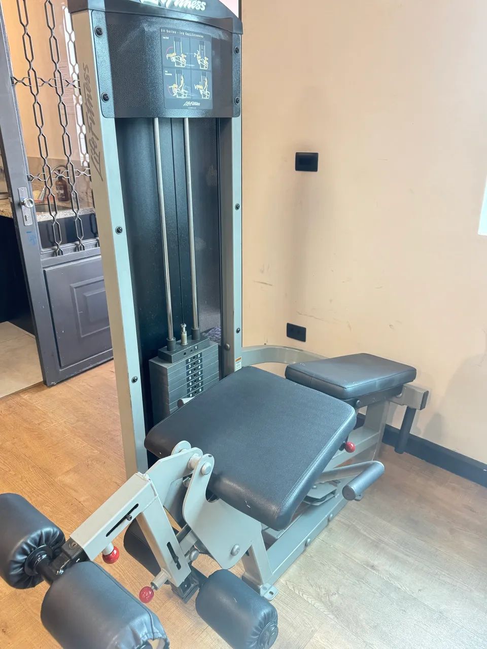 Cadeira Extensora / Mesa Flexora Life Fitness   - Foto 2