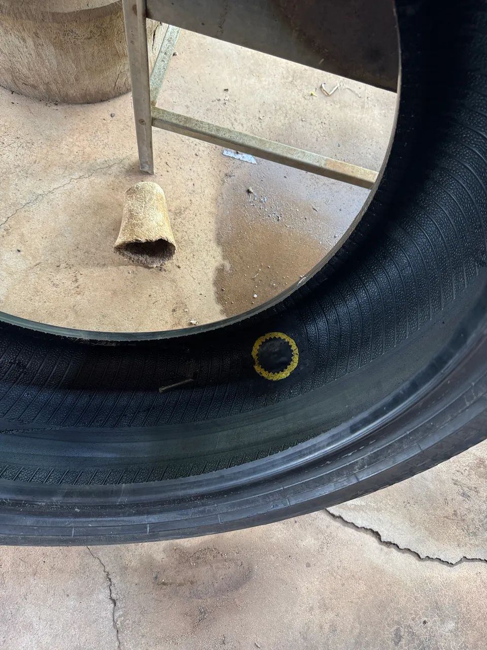 Pneu cruze aro 17 215/50 - Foto 6