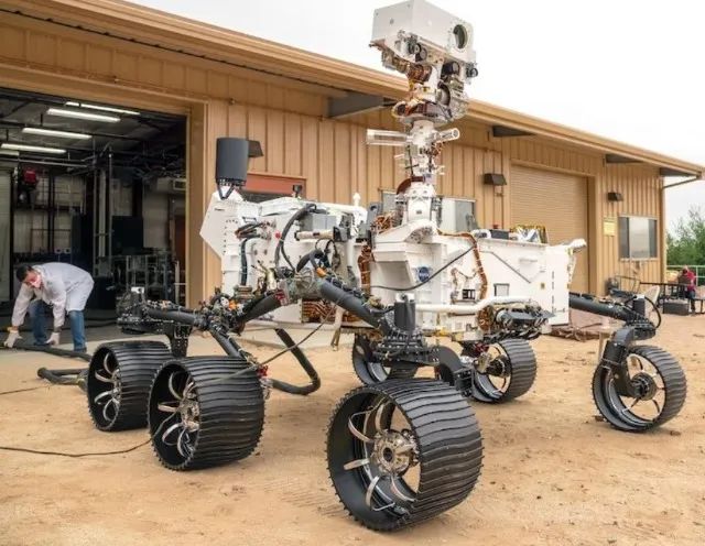 Hot Wheels raro - Perseverance (Mars Rover) - Foto 2