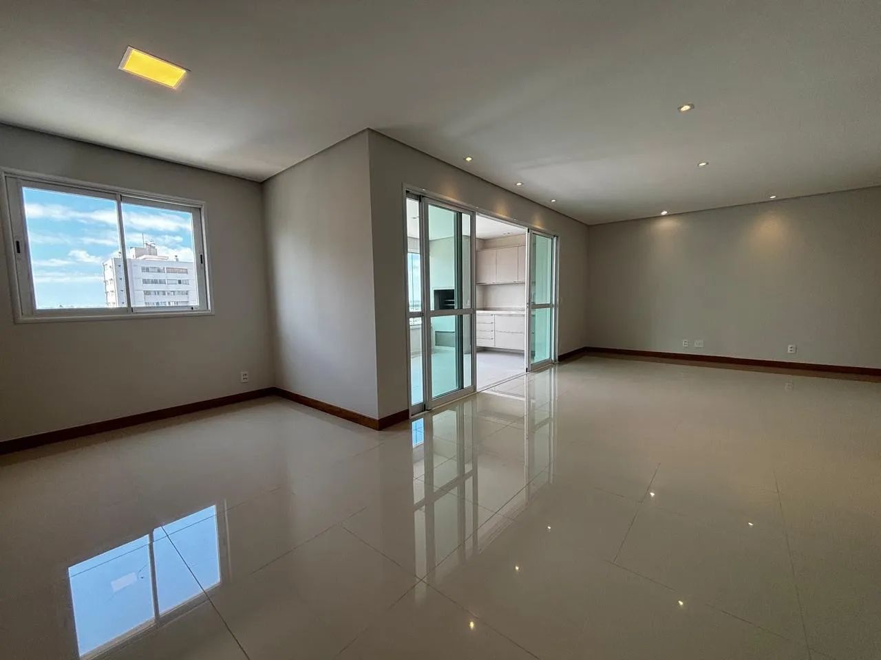 Excelente apartamento no IMPERIA RESIDENZIALE - Foto 9