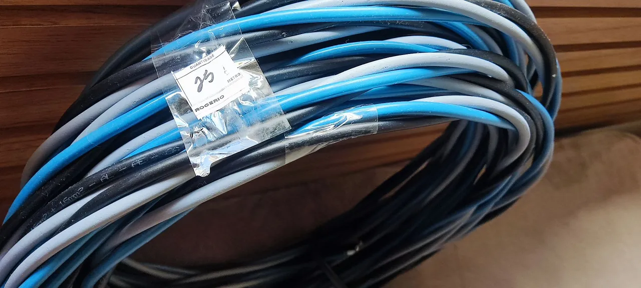 Rolo de Fio Novo 16mm Alumínio 3 Vias Revestidas de 25 Metros Total 75 metros Rede Geral