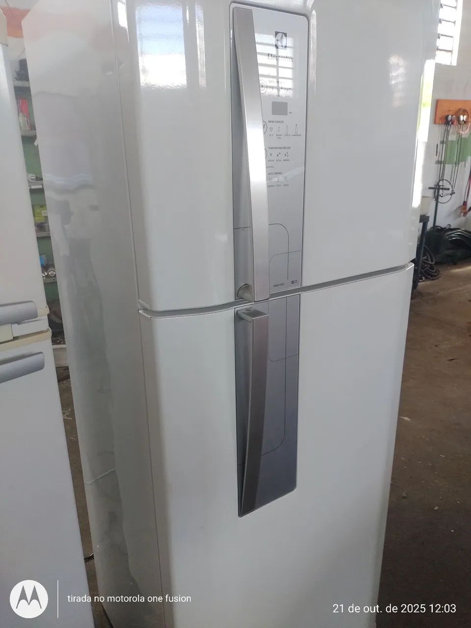 REFRIGERADOR ELECTROLUX DF51 220V - Foto 2
