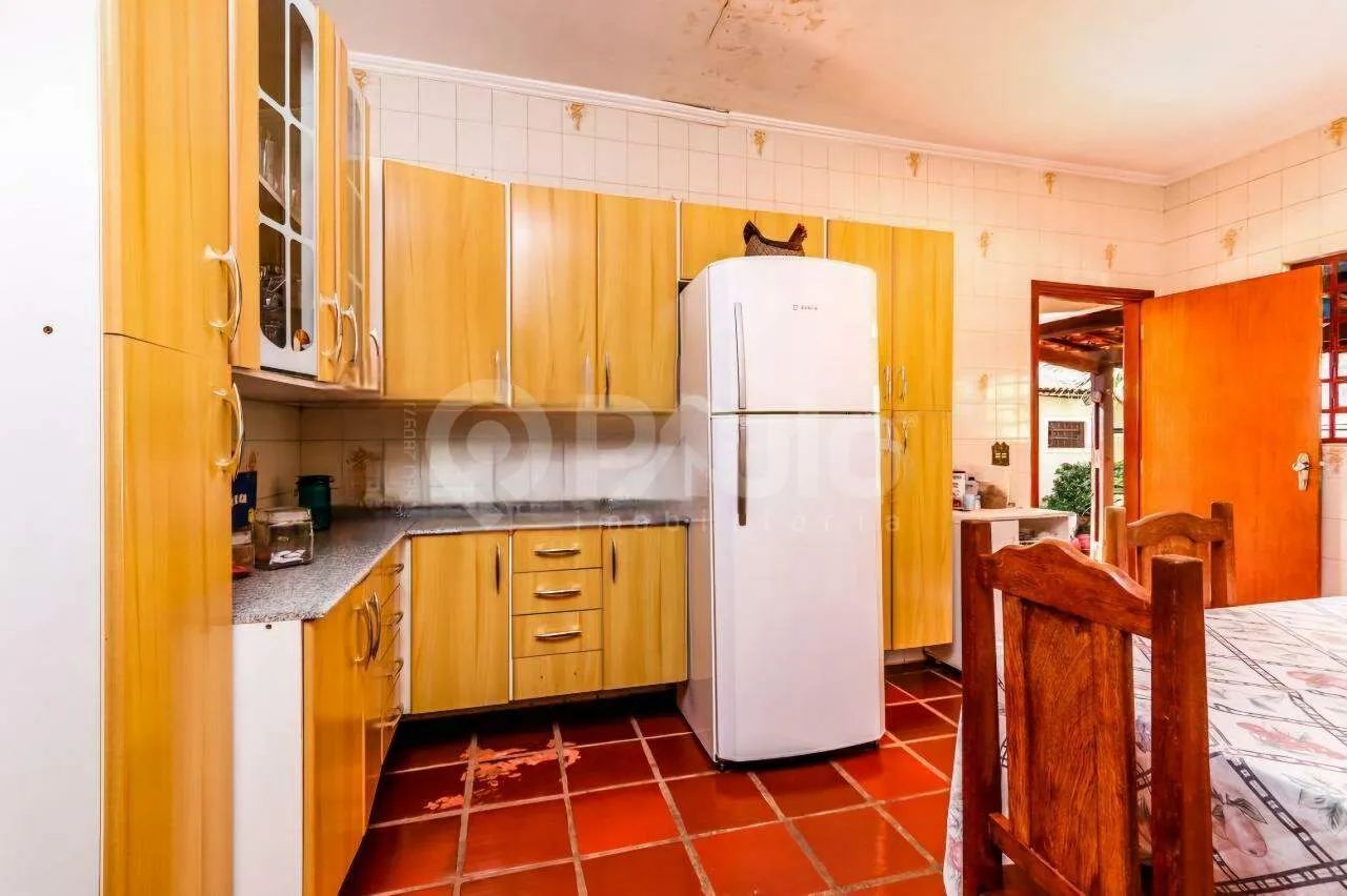 CASA COM VOCAÇÃO COMERCIAL- DOIS CÓRREGOS. - Foto 6