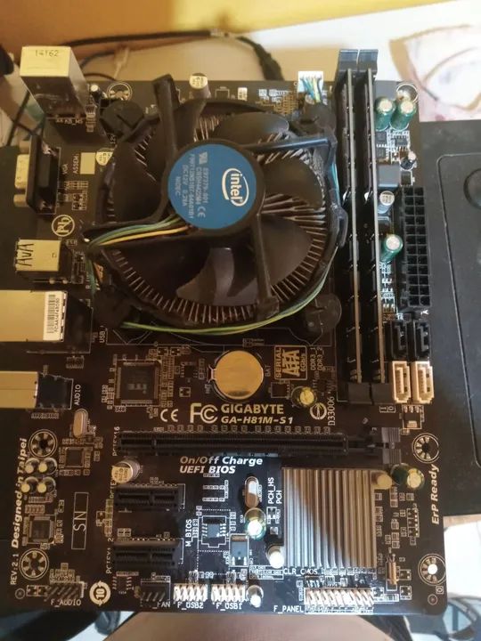 KIT: PLACA MÃE, PROCESSADOR, MEMÓRIAS RAM E FONTE