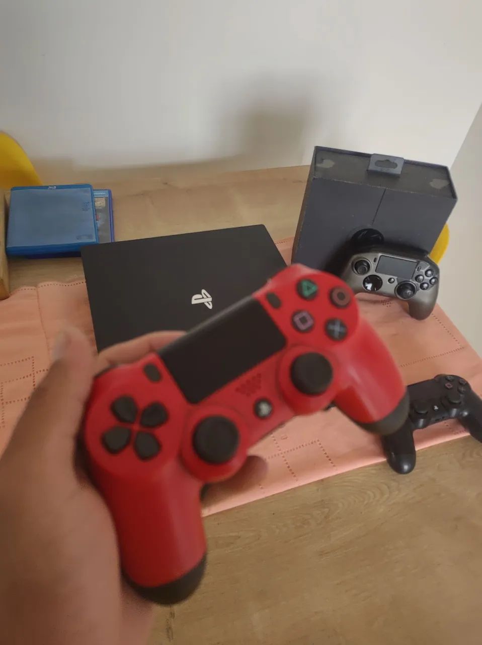 Playstation 4 + controle Nacon pro 2 + controle stelf competitivo  - Foto 3