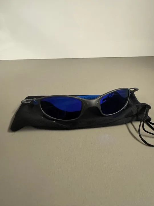 Óculos Oakley  - Lentes Azul Espelhadas  