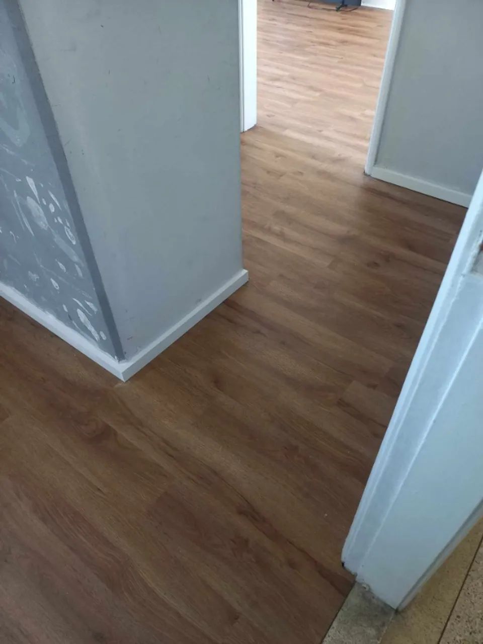Piso Vinilico / Laminado - Foto 5