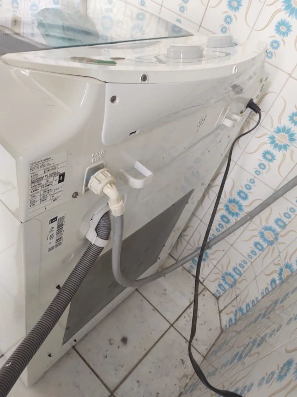 MAQUINA DE LAVAR FUNCIONANDO64291458228098124