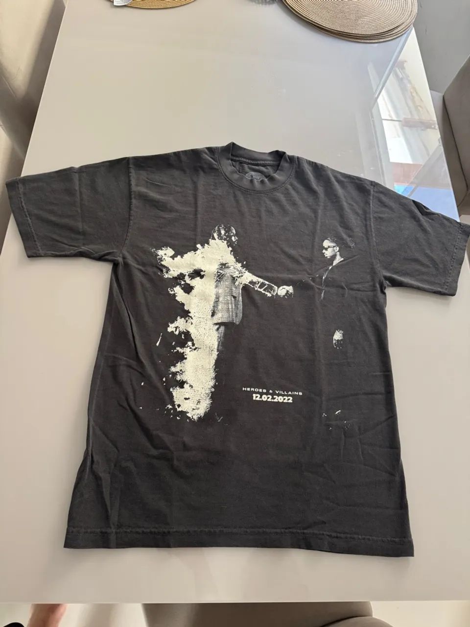 Camiseta Metro Boomin 2022 Heroes & Villains Tour Rap Cinza Preta M Média