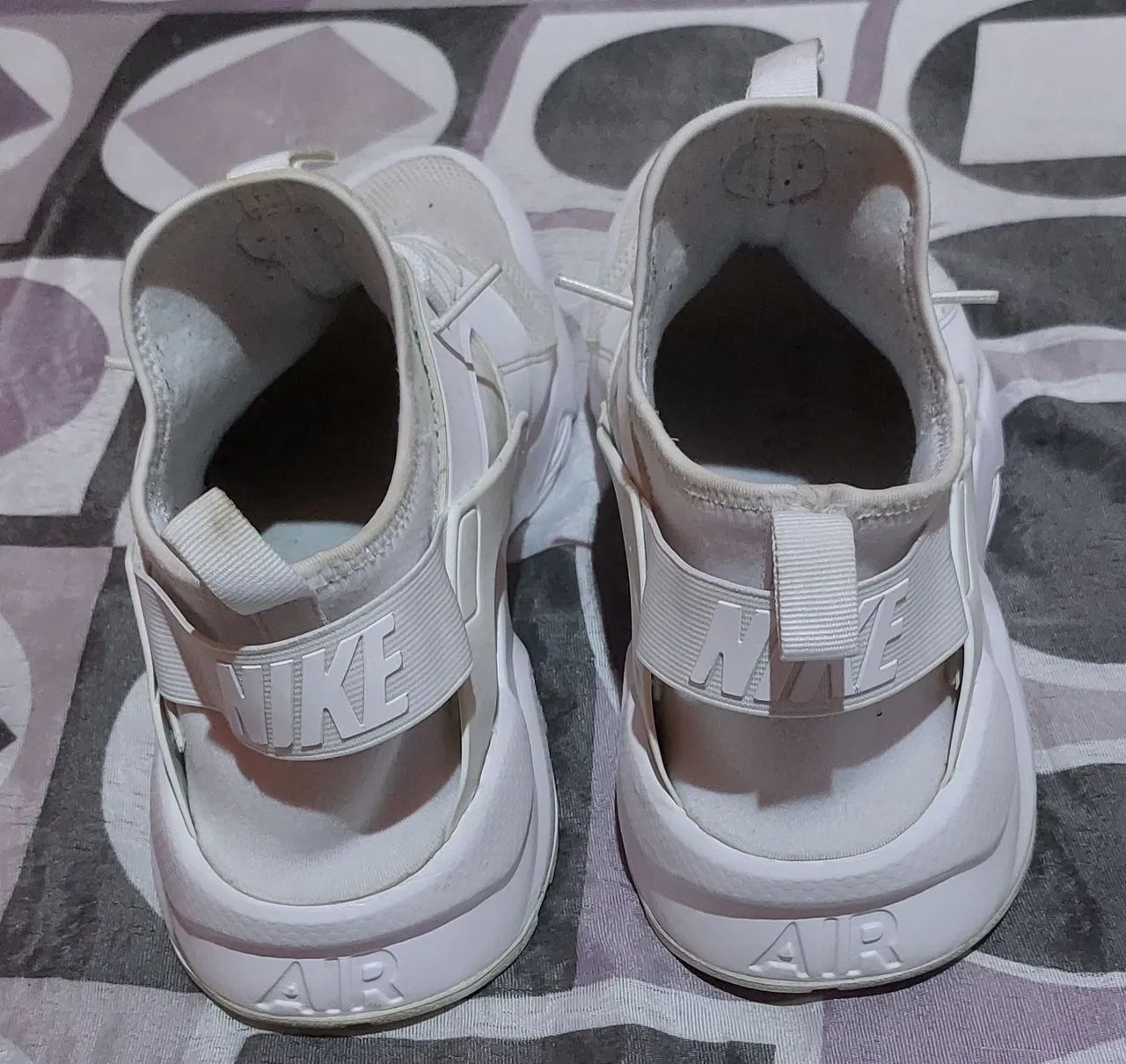 Tênis Nike Air Huarache Run Ultra semi novo N°44 - Foto 2