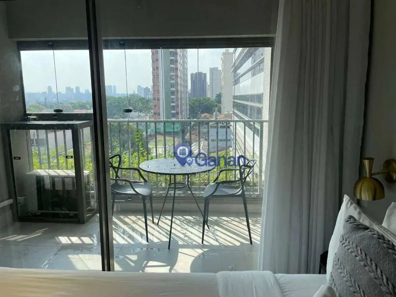 Studios de 30 m² - venda ou aluguel em Moema - São Paulo/SP