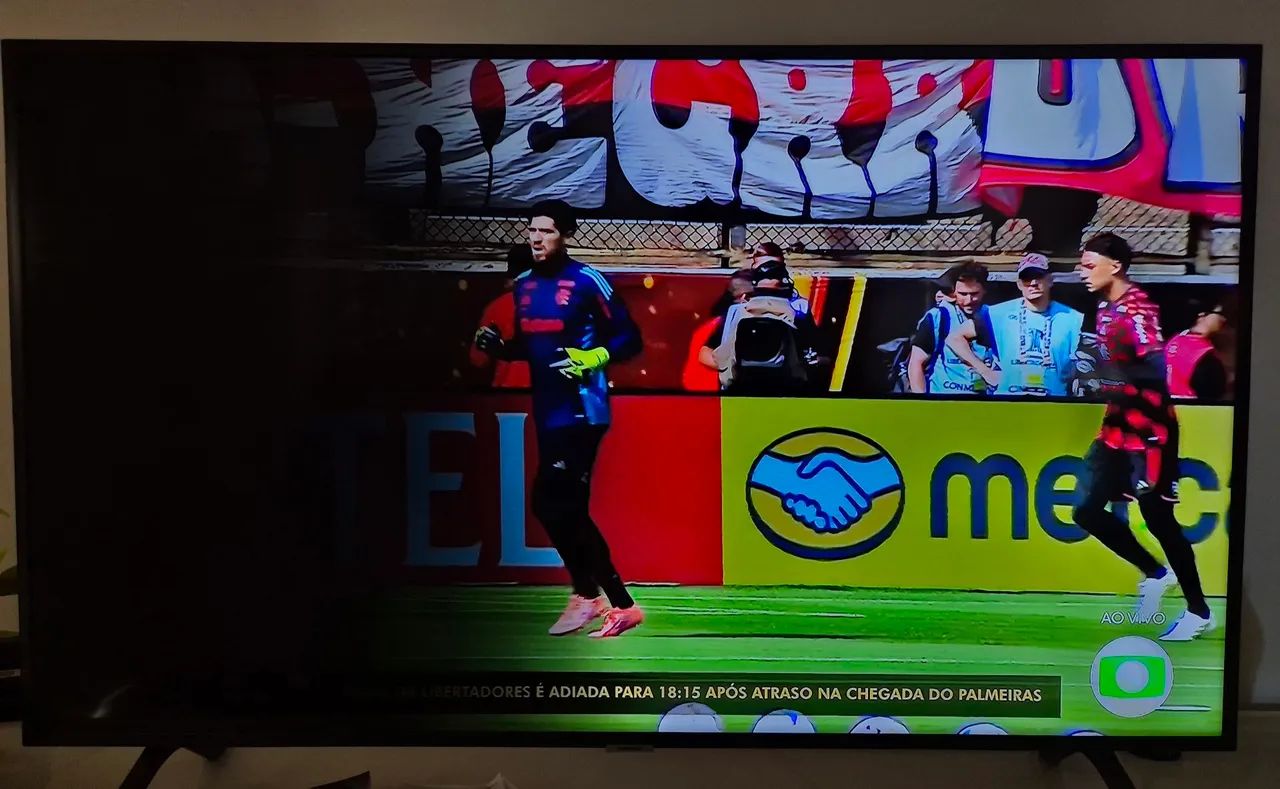 Samsung 50" Smart TV Working Perfectly (with Stain) - UN50NU7100 (2018)64573483488002121