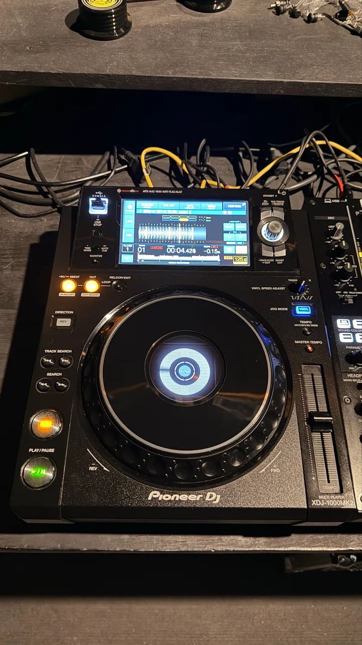 Par de XDJ 1000 MK2 Pioneer