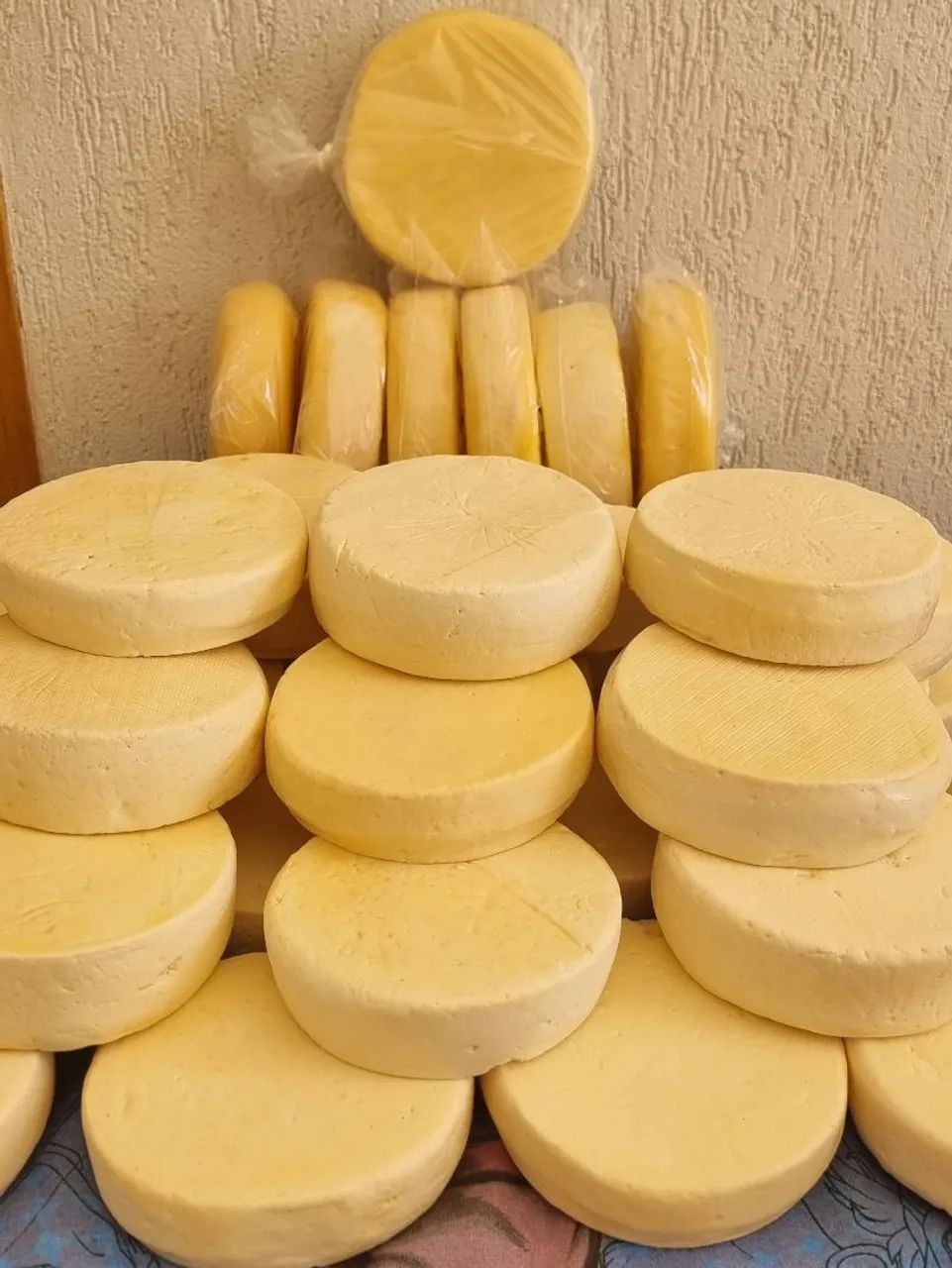 QUEIJO MEIA CURA 