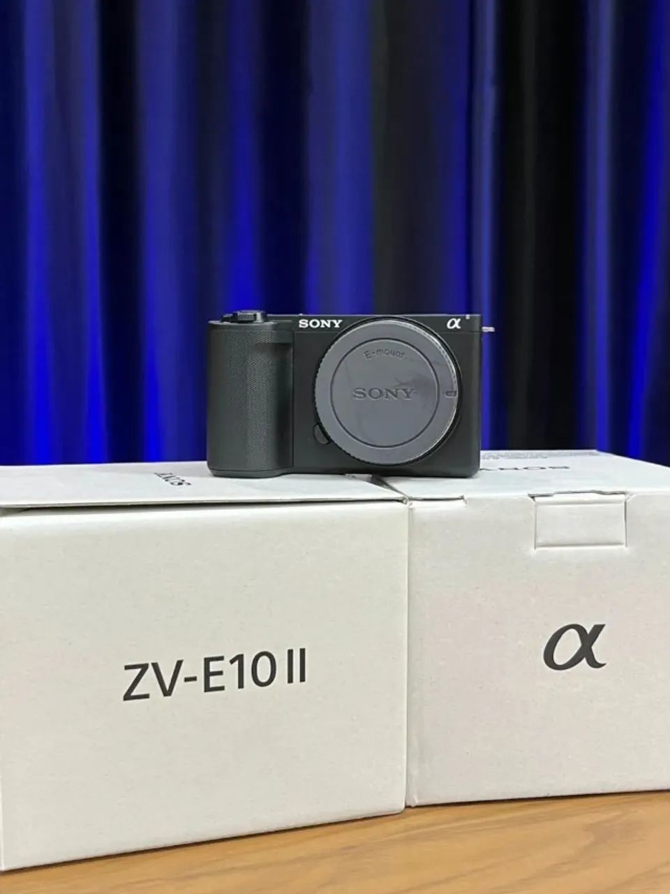 Vendo ZV-E10 Lacrada II + Nota Fiscal - Câmeras e Filmadoras