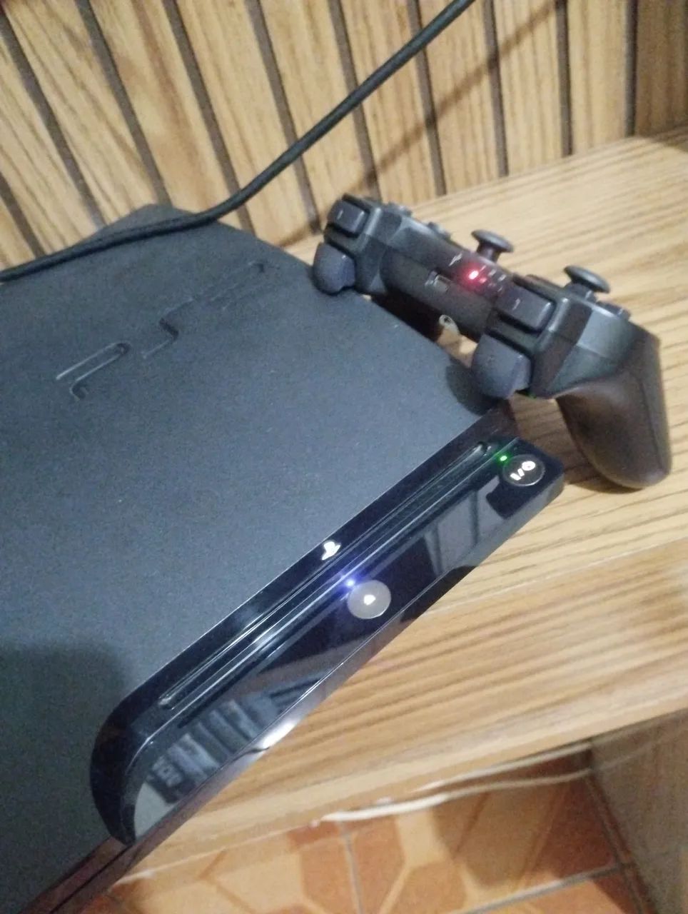 Playstation 3 com jogos e controle - Foto 3