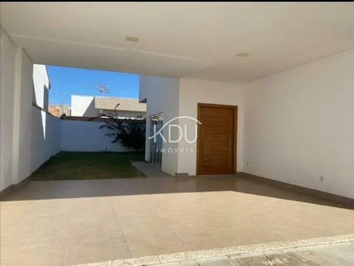 Sobrado com 3 quartos, sendo uma suíte! - Foto 5
