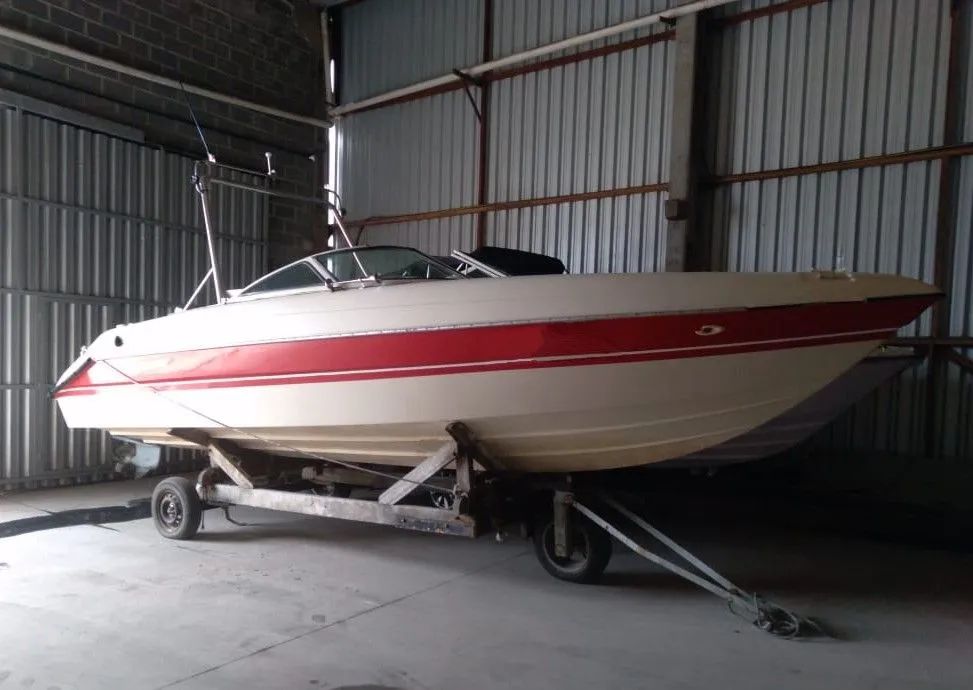 Lancha Phantom 235 Open Motor MWM Diesel 6cc - Foto 3