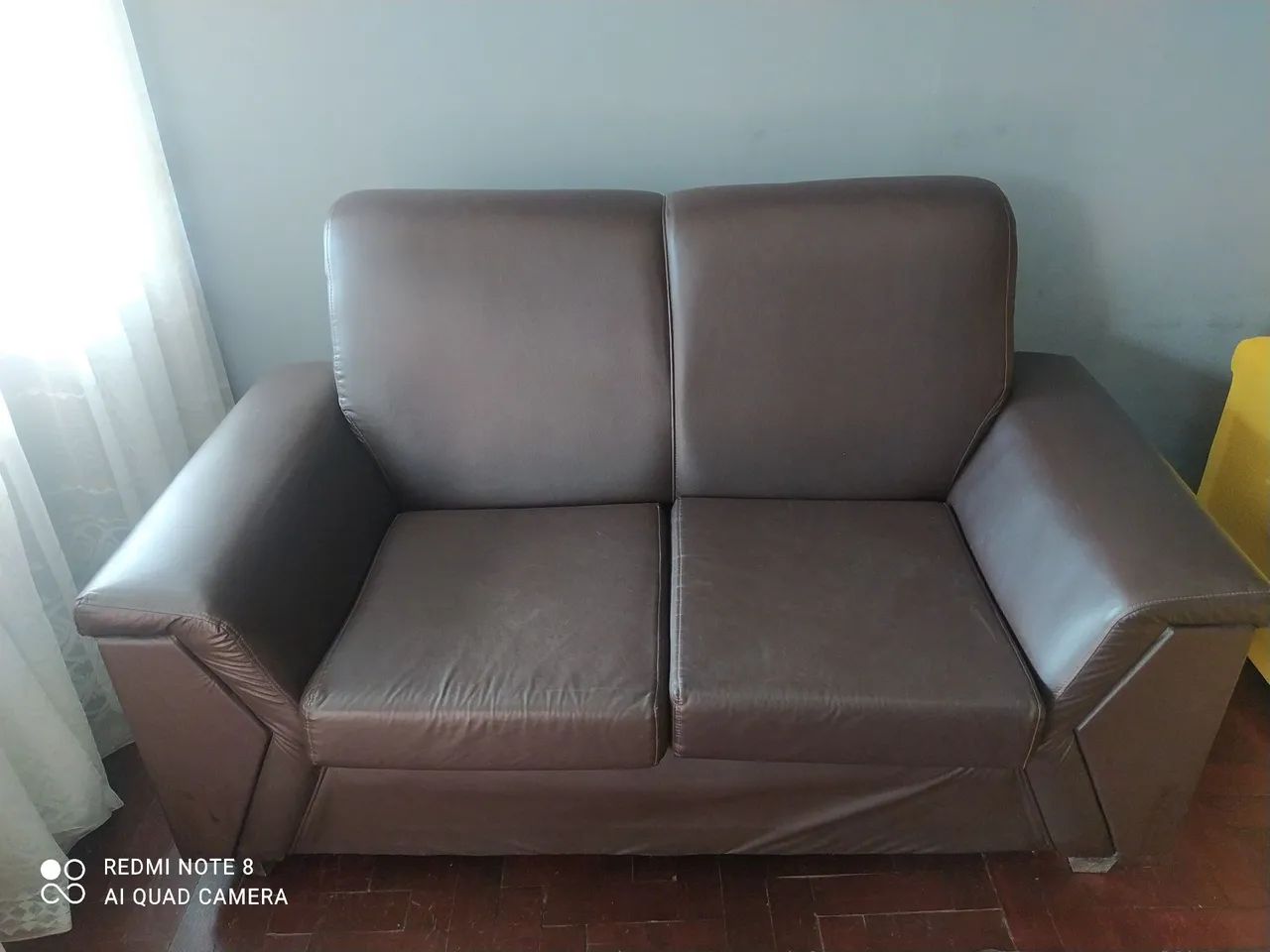 Sofá 2 lugares