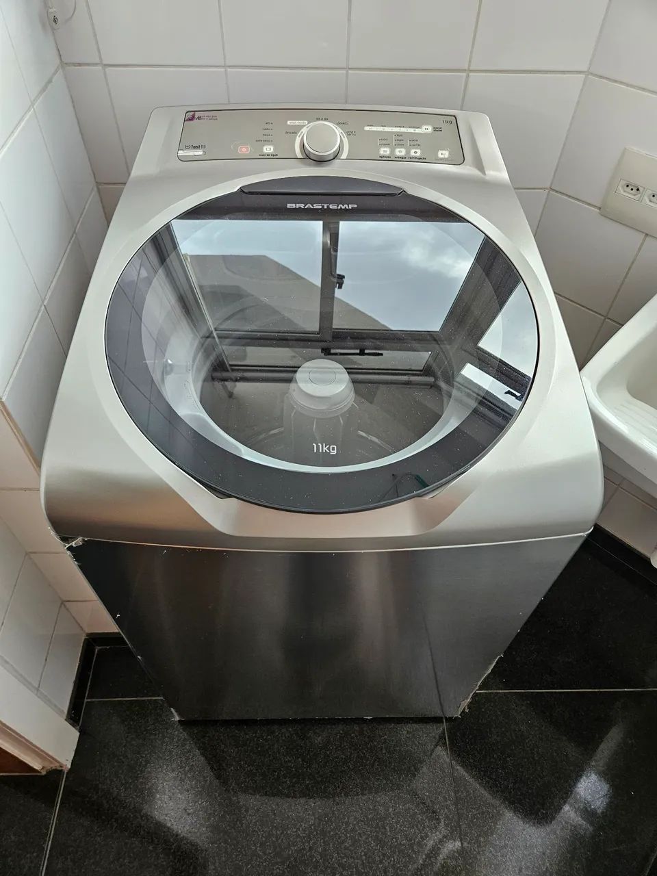 Máquina de Lavar Brastemp 11kg e vários outros móveis e eletros