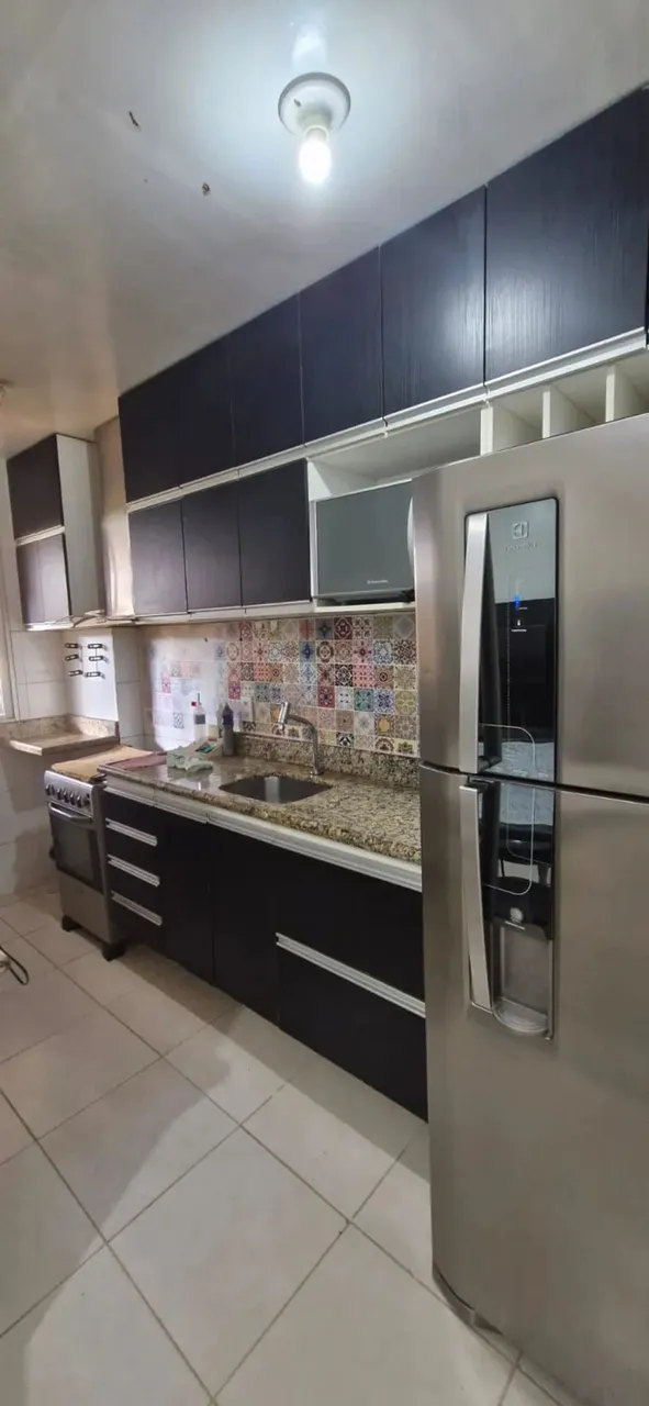 ALUGO ÓTIMO APARTAMENTO NO CONDOMÍNIO PARAÍSO.