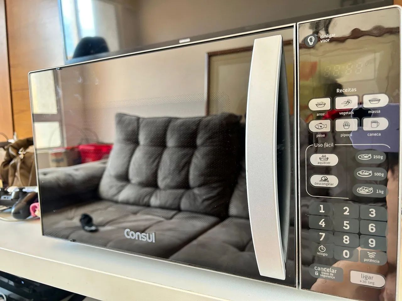 Vendo microondas Consul 20 litros  - Foto 2