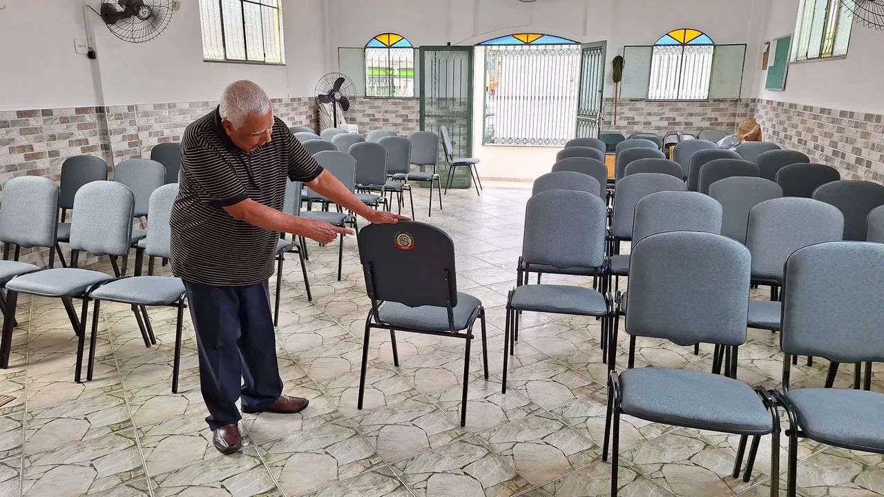 Cadeiras para igreja TARÂNTULA  - Foto 3