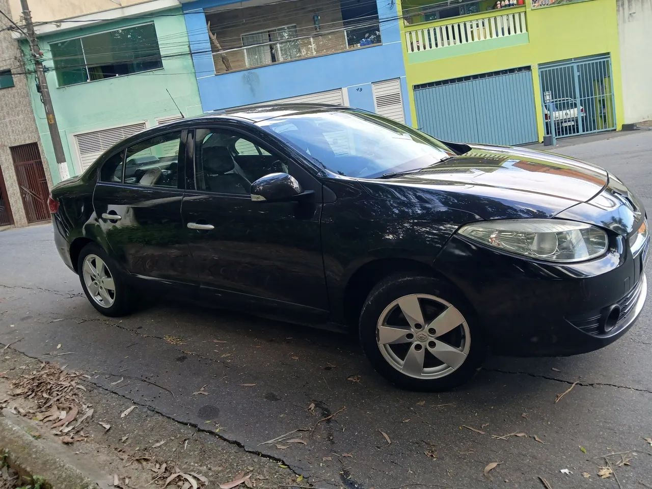 Vendo ou teoco Fluence muito novo  - Foto 2