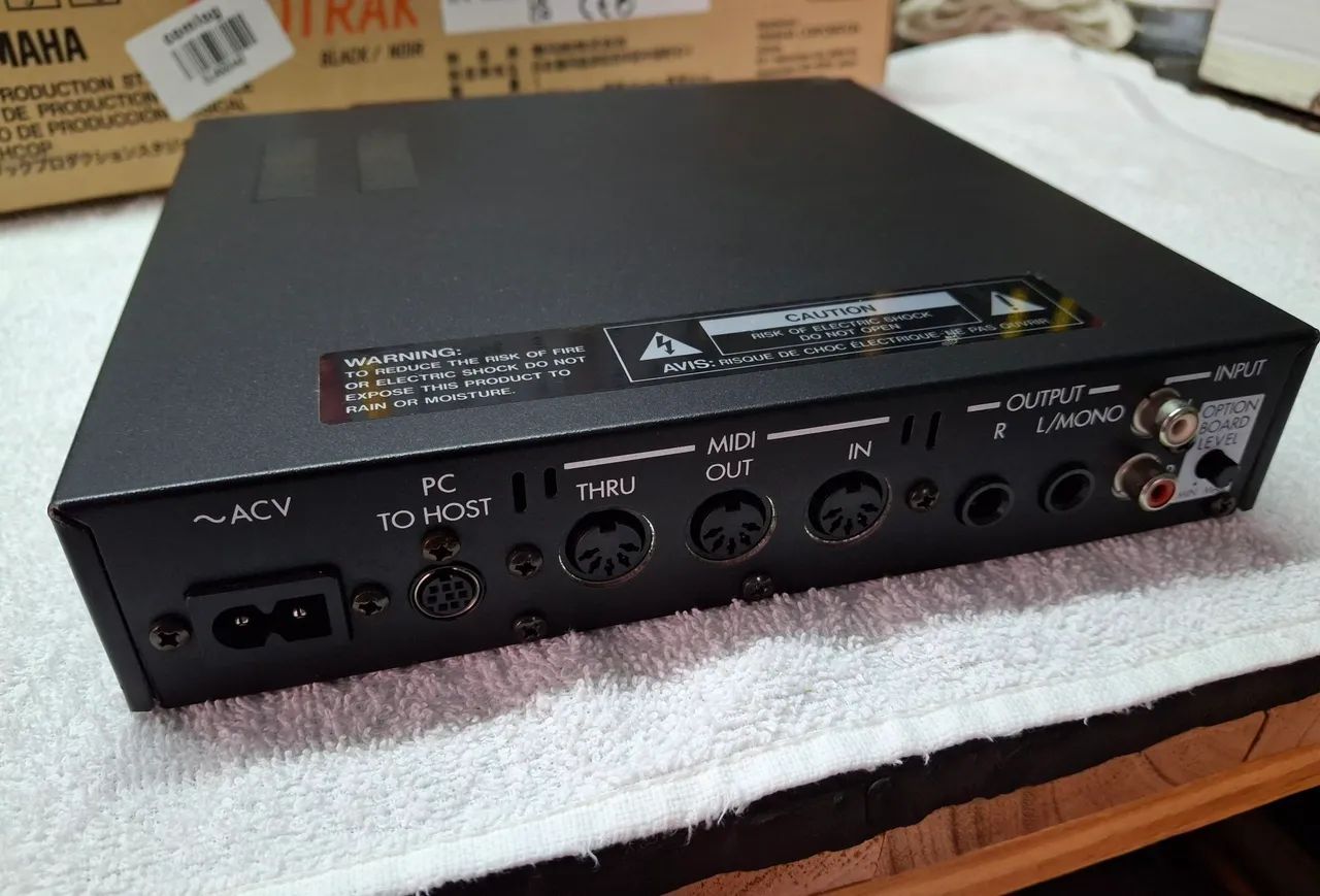 Módulo midi Korg NX5R - Instrumentos musicais - Santa Terezinha