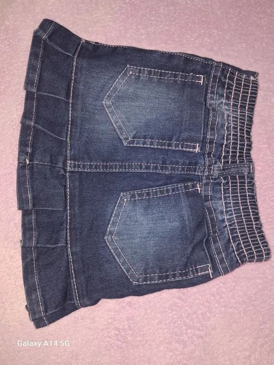 Saia Jeans Infantil com Detalhes de Coração - Foto 2