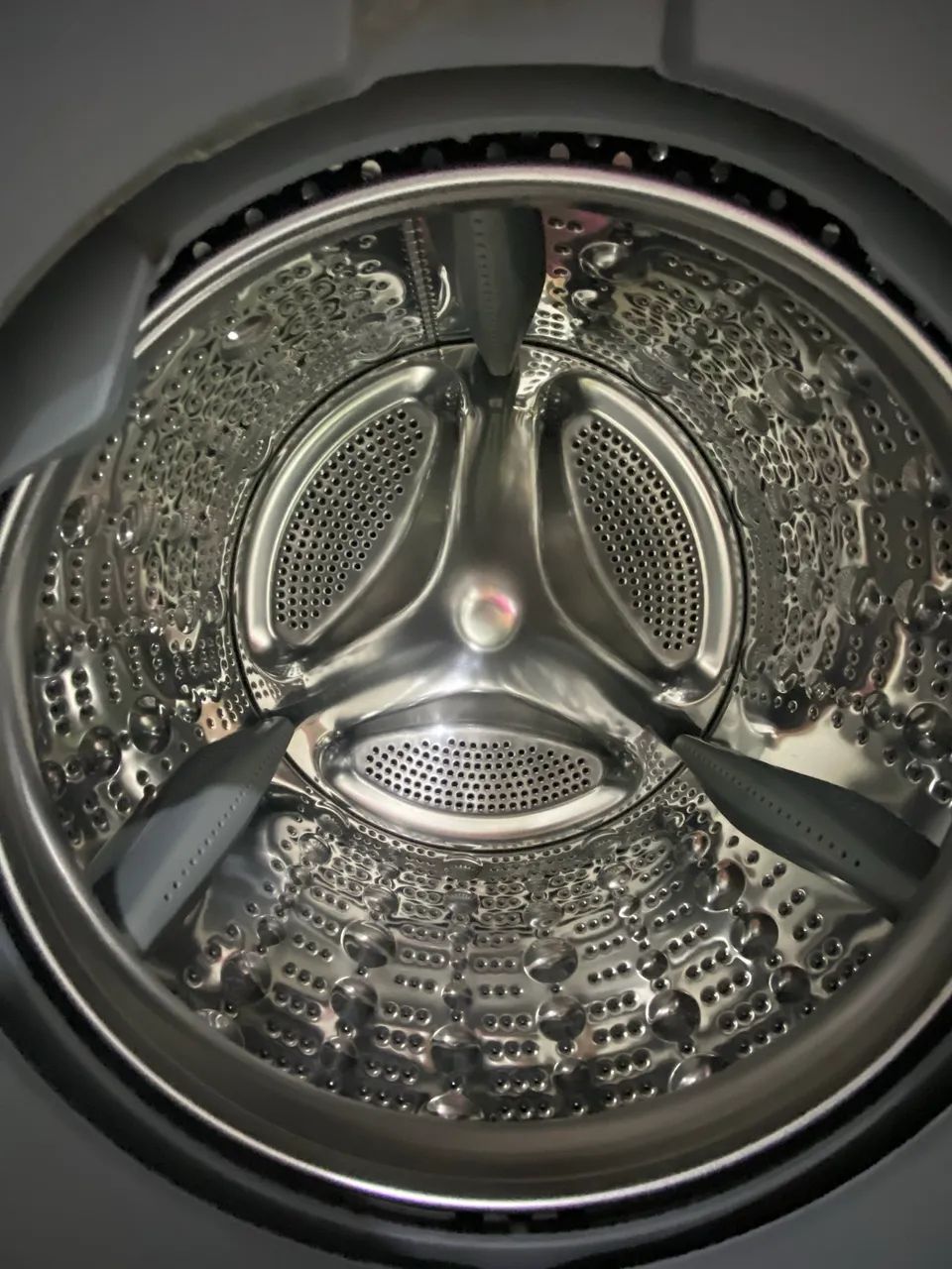 *"Lava e Seca LG em Perfeito Estado! Oferta Imperdível para Economizar Espaço e Tempo!"* - Foto 2
