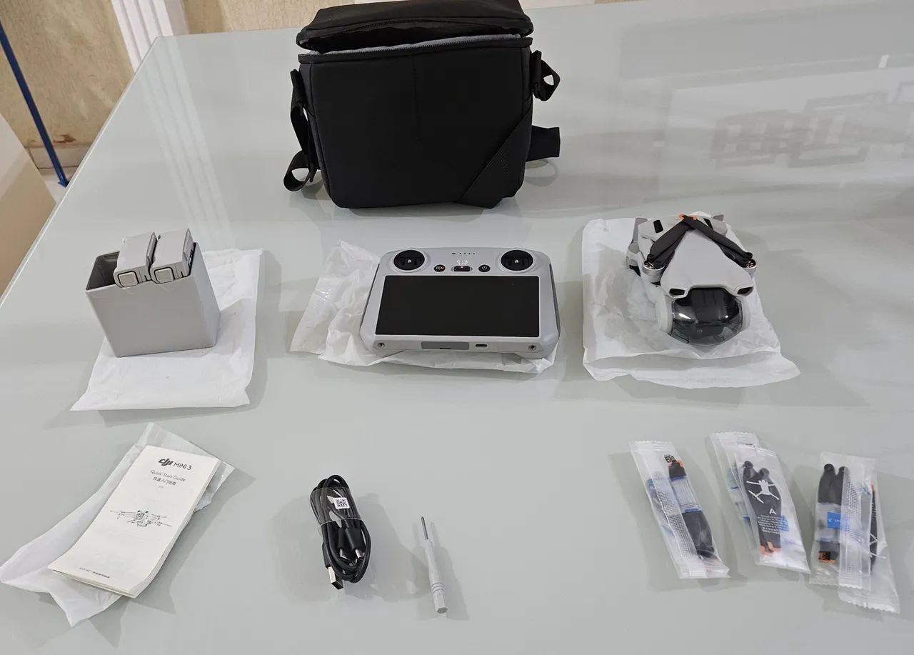 Drone DJI Mini 3 (Com Tela) Fly More Combo - Foto 2