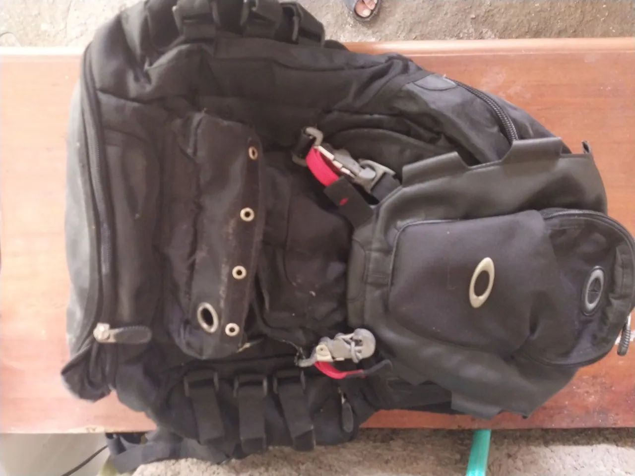 Mochila oacley para acampamento 