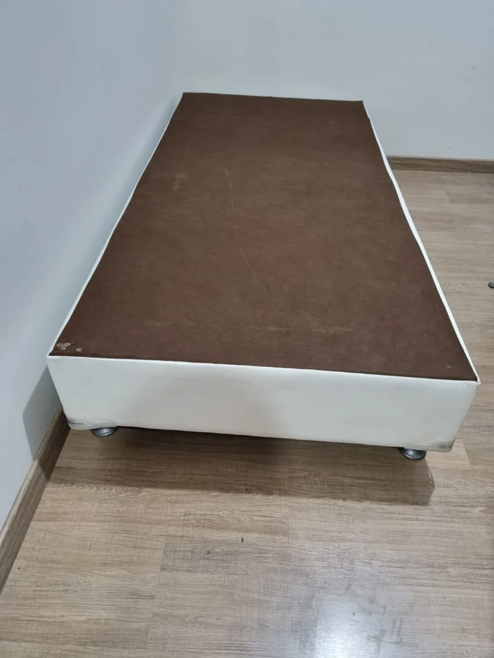 Base para cama box solteiro