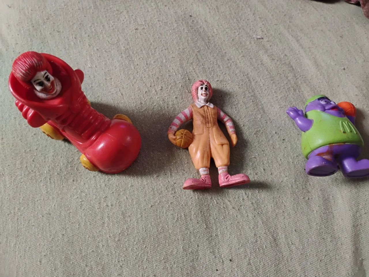 Bonecos McDonald's - Ronald McDonald e Shaky 