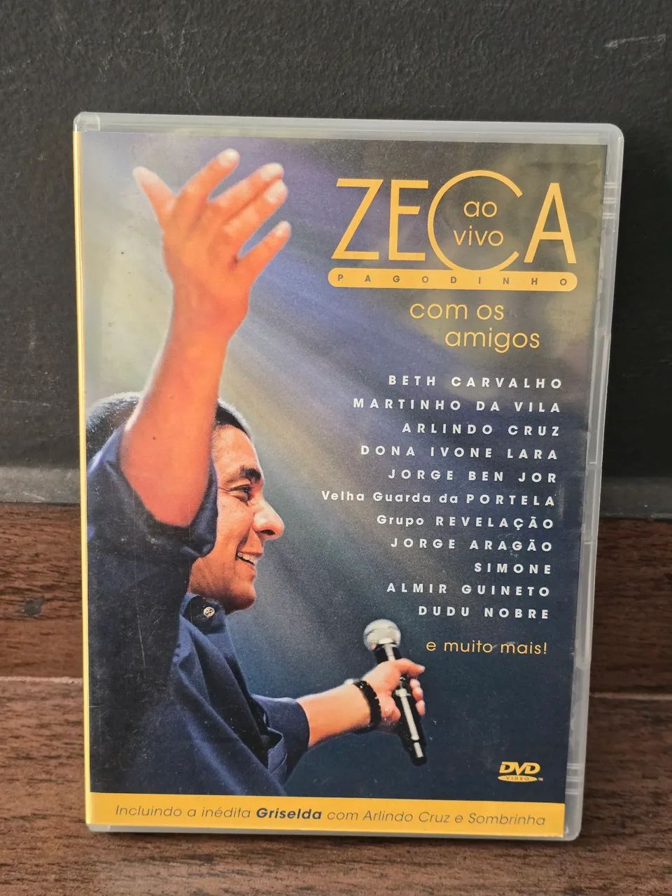DVD Zeca Pagodinho Ao Vivo com os Amigos