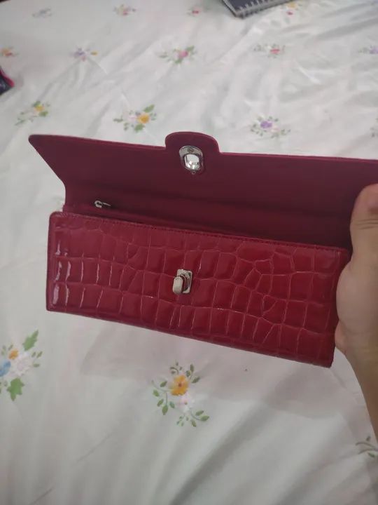 Elegante clutch vermelha - Foto 3