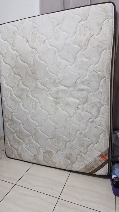 Colchão Box de casal usado