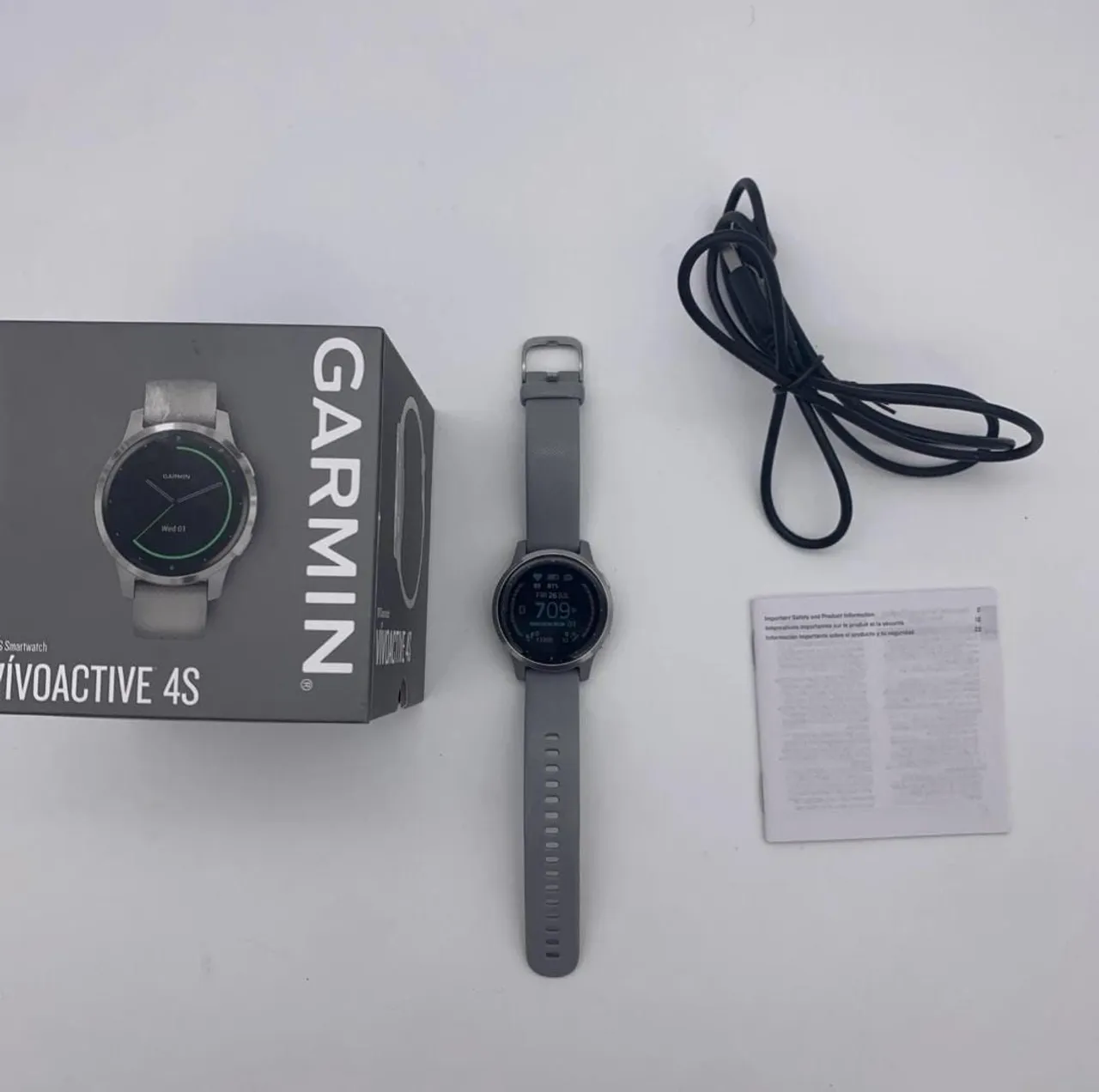 Smartwatch Garmin Vivoactive 4S - Cinza