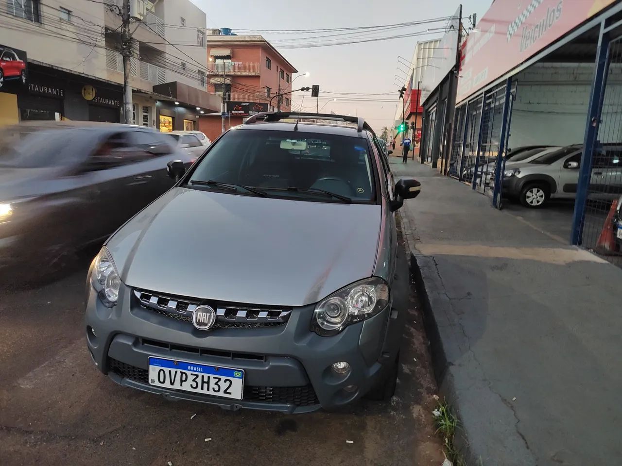 Fiat Strada adventure 1.8 locker completo flex - Foto 3