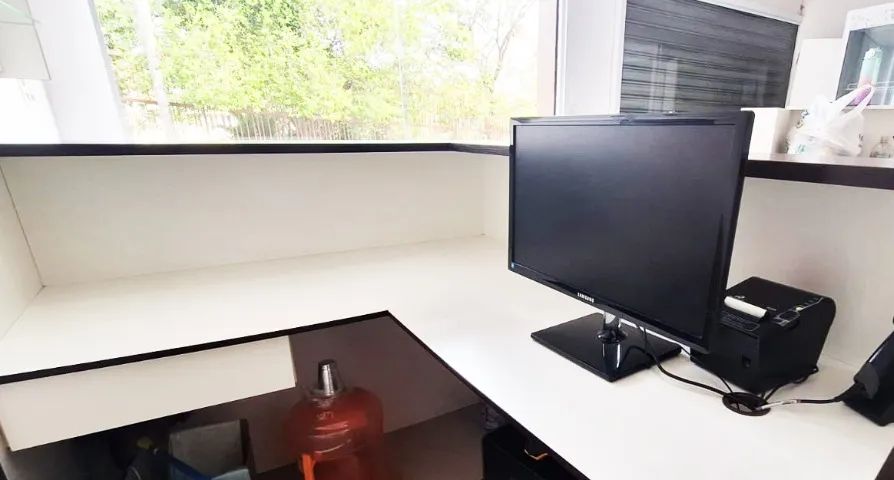 Balcão em L em MDF - Comprimento 1.65 , Largura 1.35, Altura 1.10, Profundidade 0,60  - Foto 2