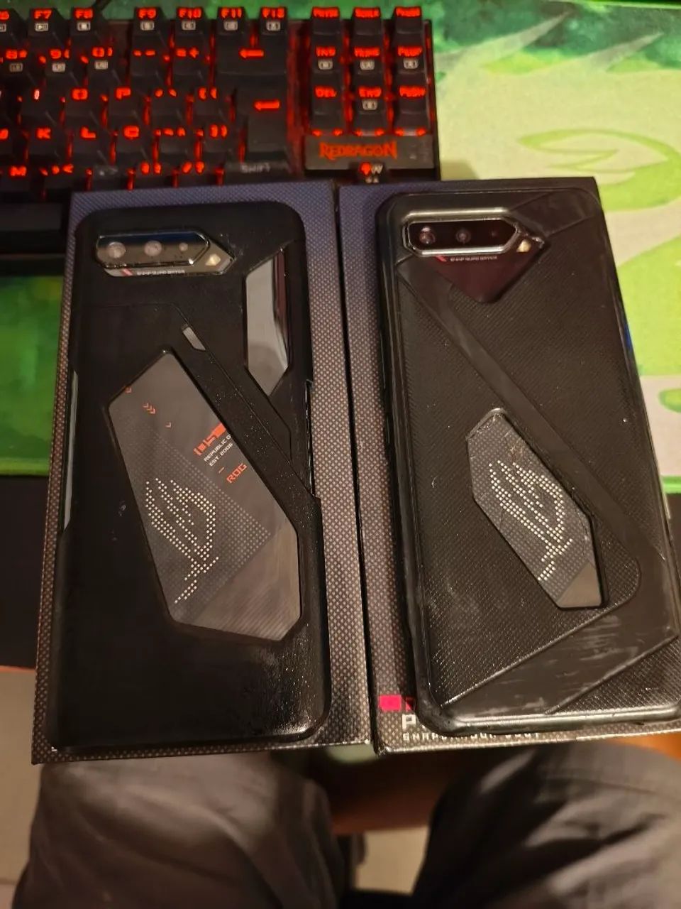 Dois rog phone 5S com defeito - Foto 3